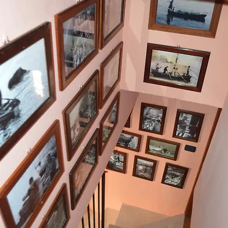 Le Piccole Grotte Bed & Breakfast Scilla