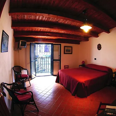 Le Piccole Grotte Bed & Breakfast Scilla