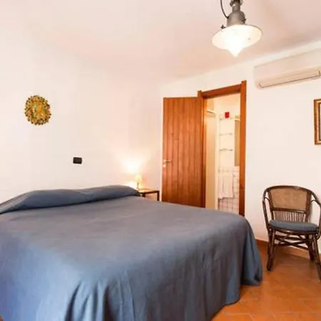 Le Piccole Grotte Bed & Breakfast